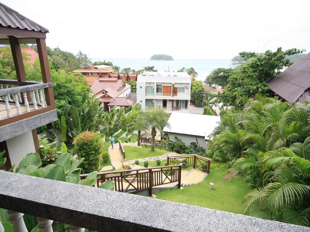 Kata Hiview Resort Karon Bilik gambar